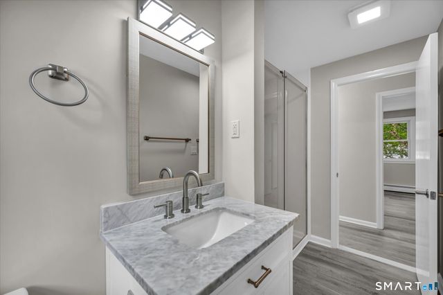 22 Settler Circle, Windsor, CT 06095