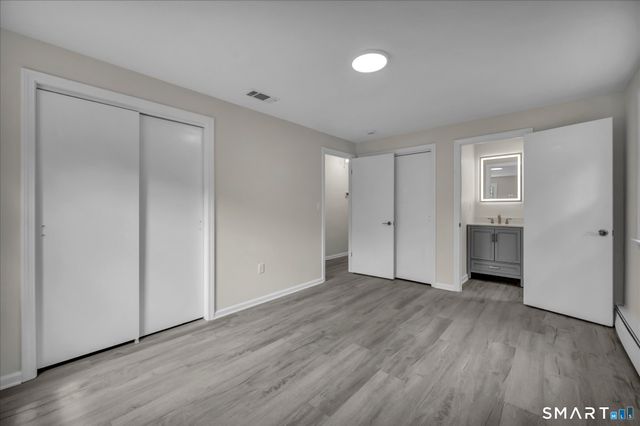22 Settler Circle, Windsor, CT 06095