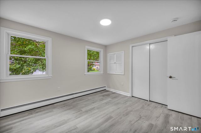 22 Settler Circle, Windsor, CT 06095