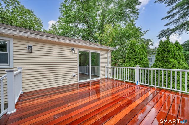 22 Settler Circle, Windsor, CT 06095