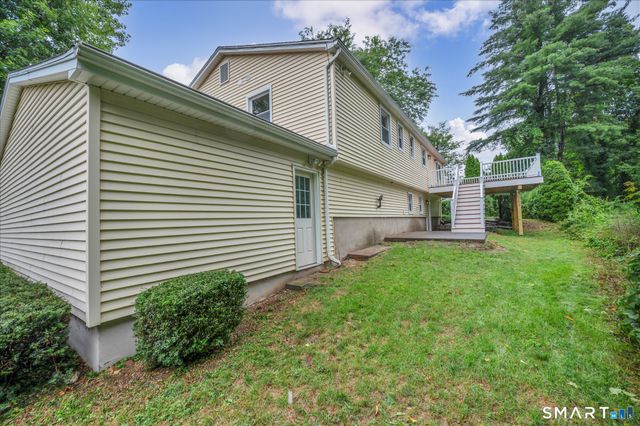 22 Settler Circle, Windsor, CT 06095