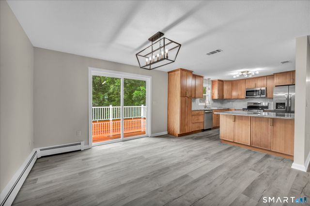 22 Settler Circle, Windsor, CT 06095