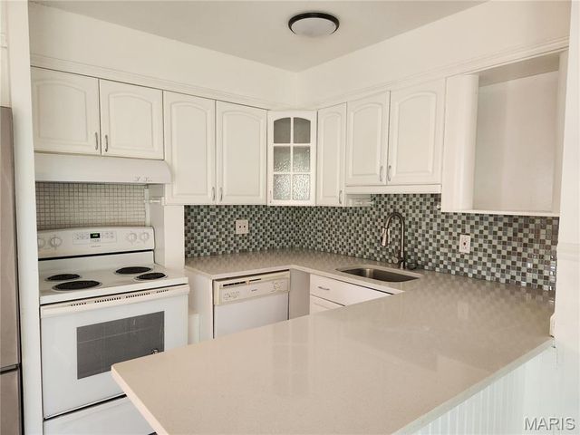 702 Vendome, Manchester, MO 63011