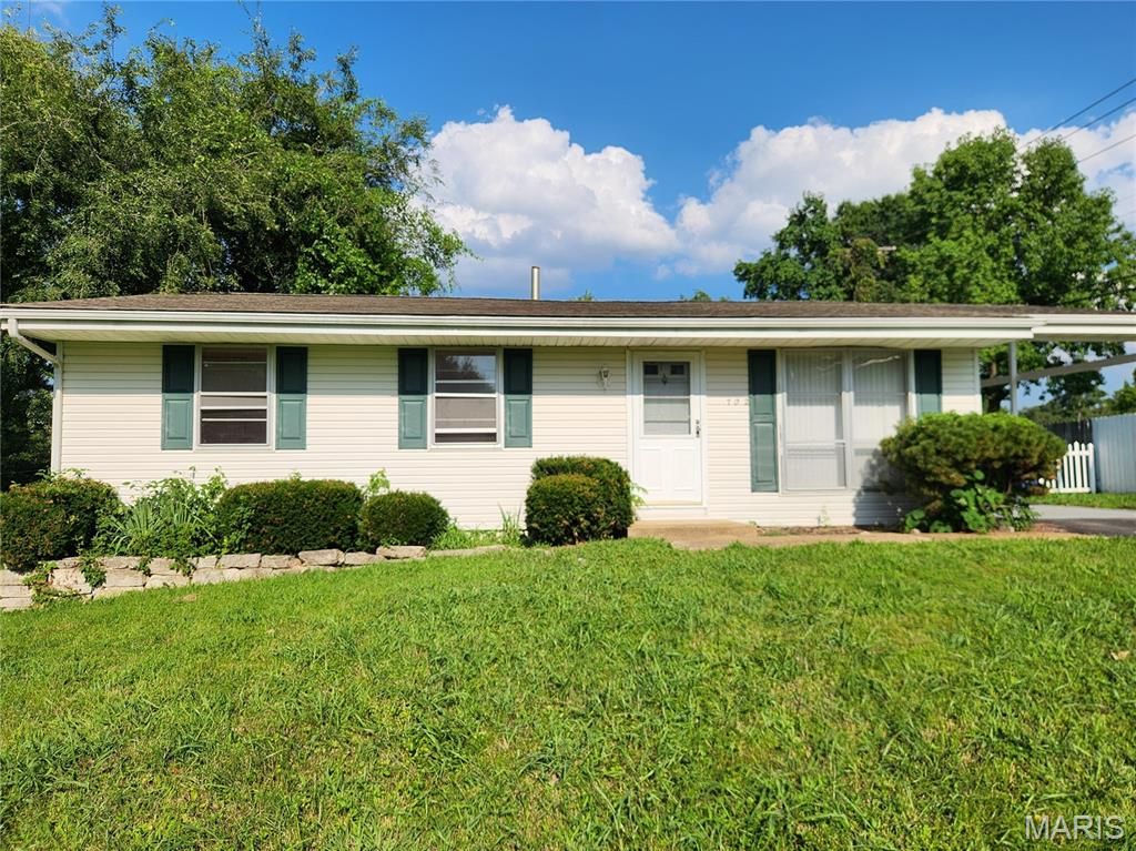 702 Vendome, Manchester, MO 63011