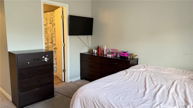 6930 HAWTHORNE TRACE LANE, Riverview, FL 33578