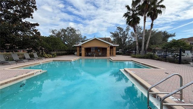 6930 HAWTHORNE TRACE LANE, Riverview, FL 33578