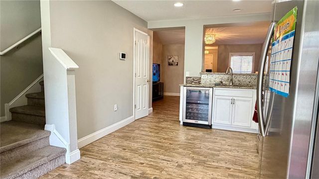 6930 HAWTHORNE TRACE LANE, Riverview, FL 33578