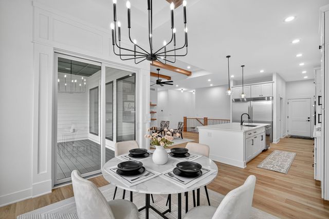 270 NW Montego Court, Waukee, IA 50263