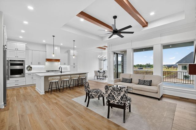 270 NW Montego Court, Waukee, IA 50263