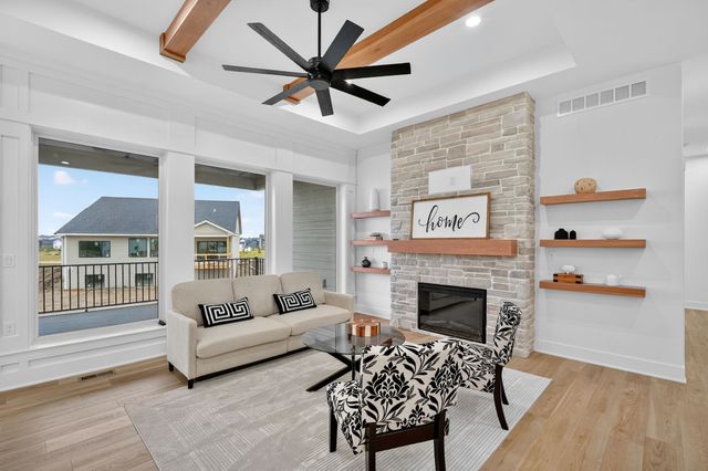 270 NW Montego Court, Waukee, IA 50263