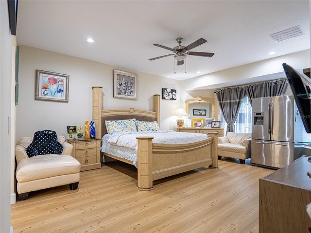 34142 MADIERA LANE, Sorrento, FL 32776