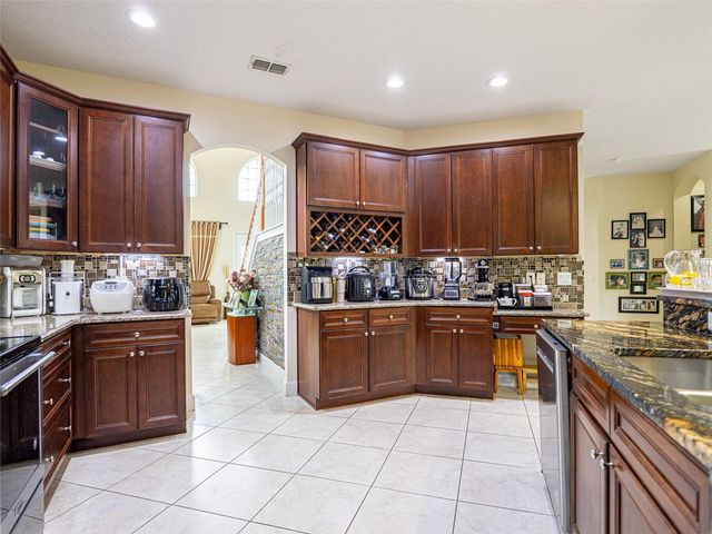 34142 MADIERA LANE, Sorrento, FL 32776