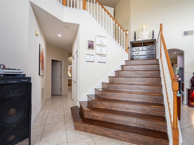 34142 MADIERA LANE, Sorrento, FL 32776