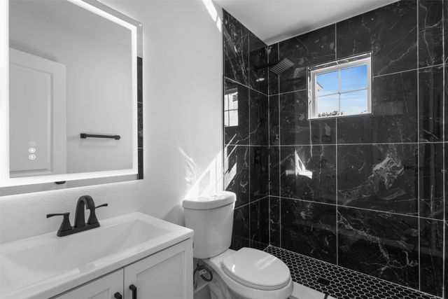 715 Scott Drive, Arlington, TX 76012