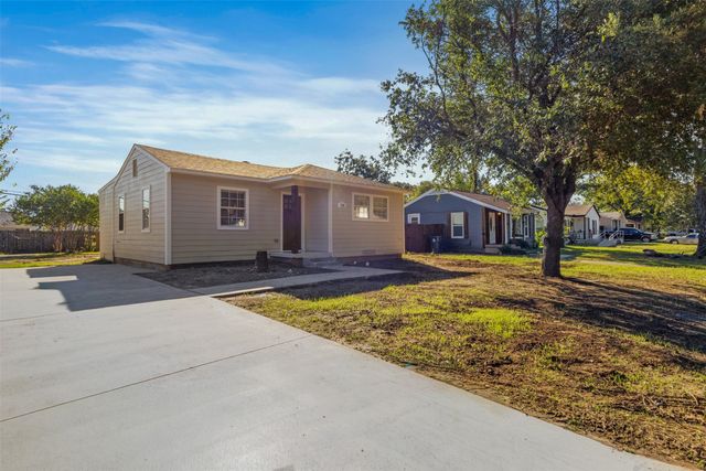715 Scott Drive, Arlington, TX 76012