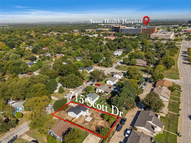 715 Scott Drive, Arlington, TX 76012