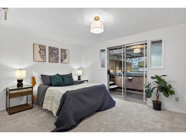 1204 N ELLIOTT Rd, Newberg, OR 97132