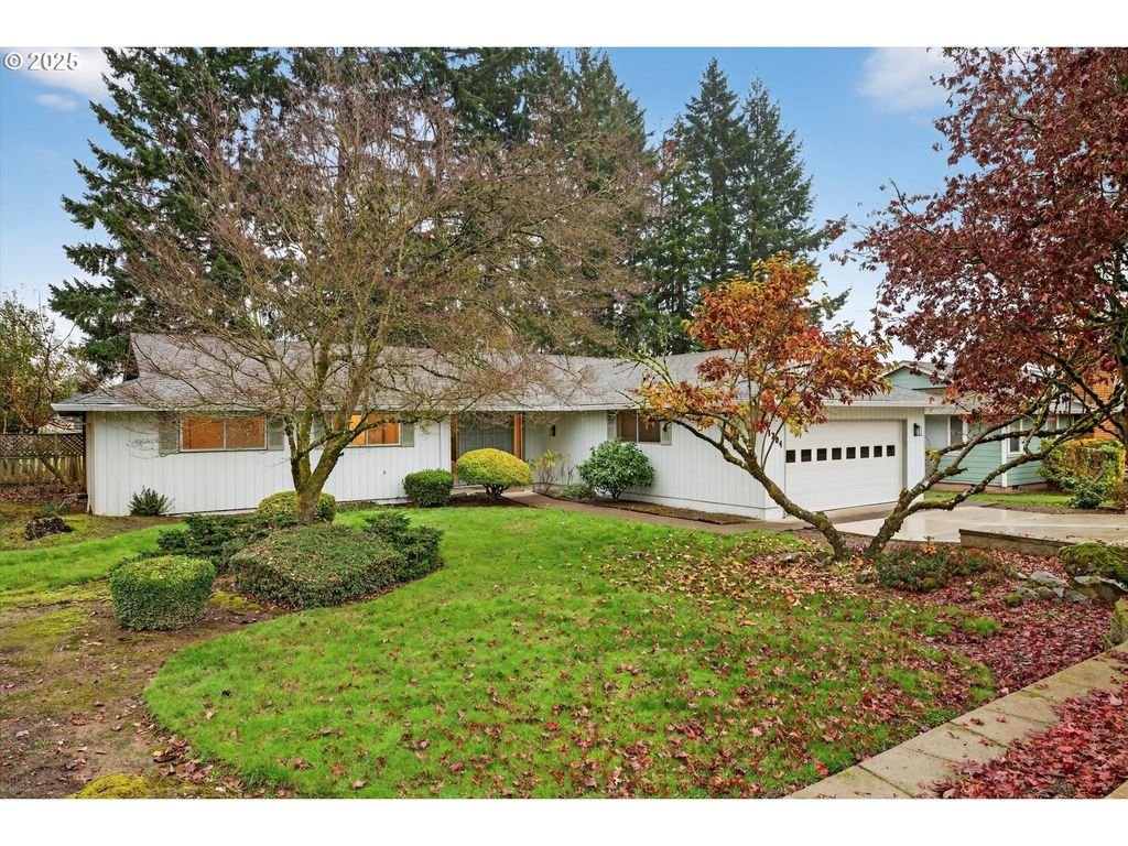 1204 N ELLIOTT Rd, Newberg, OR 97132