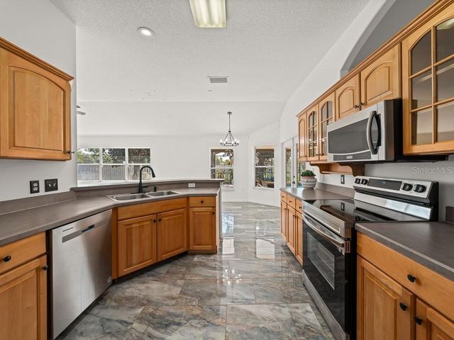23024 OAK PRAIRIE CIRCLE, Sorrento, FL 32776