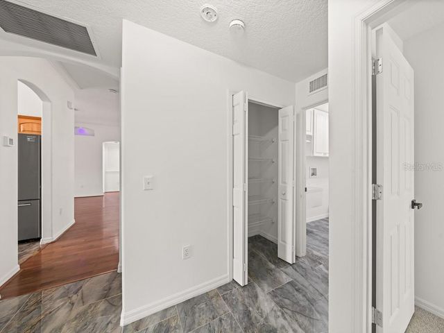 23024 OAK PRAIRIE CIRCLE, Sorrento, FL 32776