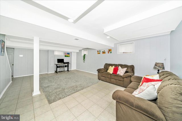 821 RITTENHOUSE ST, Hyattsville, MD 20783