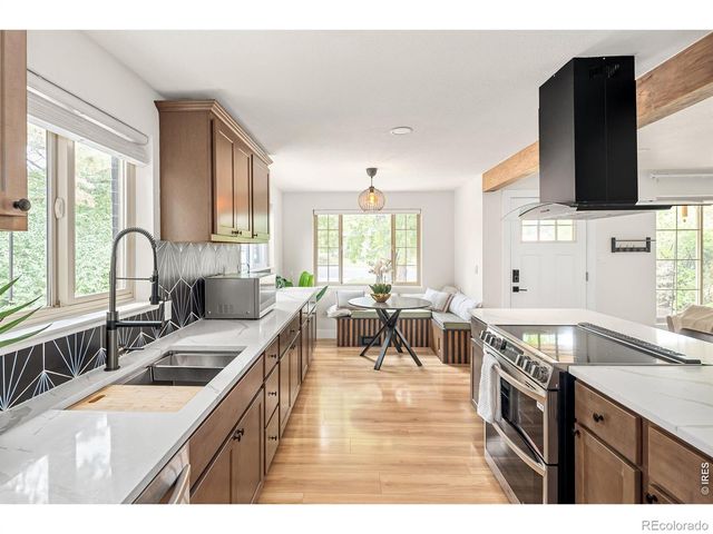 7610 W 24th Avenue, Lakewood, CO 80214