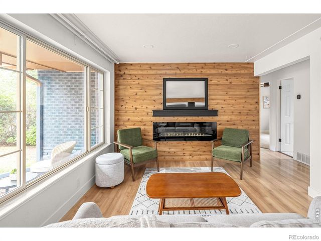 7610 W 24th Avenue, Lakewood, CO 80214