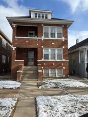 2623 N Marmora Avenue, Chicago, IL 60639