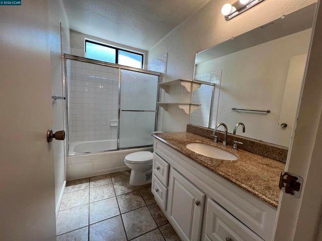 765 Center Ave, Martinez, CA 94553