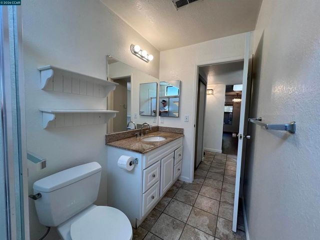 765 Center Ave, Martinez, CA 94553