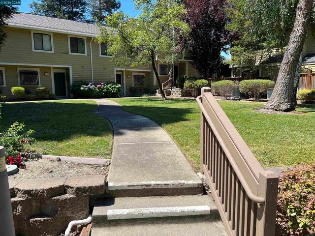 765 Center Ave, Martinez, CA 94553