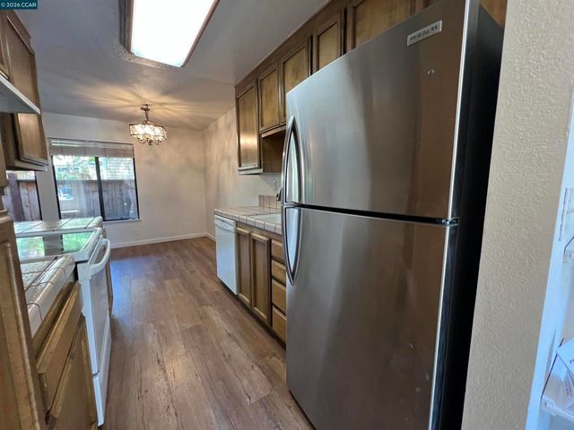 765 Center Ave, Martinez, CA 94553