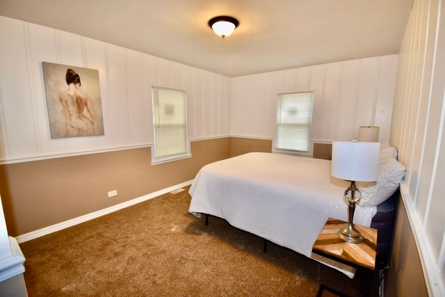 1914 Elim Avenue, Zion, IL 60099