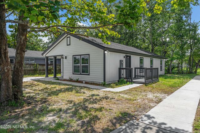 1046 LINE Street, Jacksonville, FL 32209
