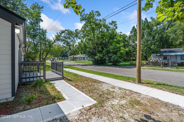 1046 LINE Street, Jacksonville, FL 32209