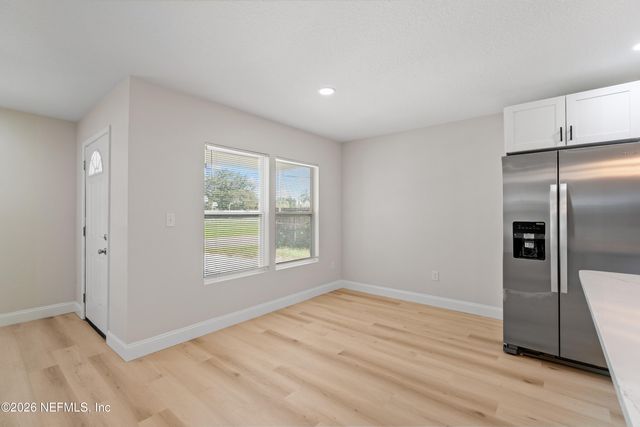1046 LINE Street, Jacksonville, FL 32209
