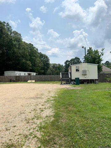 7800 Whitley Rd, Denham Springs, LA 70706