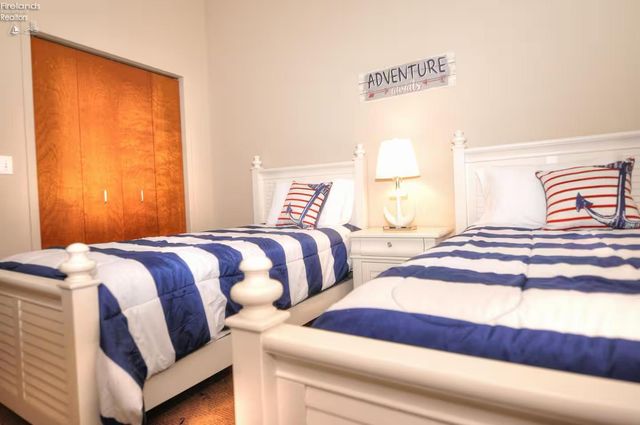 401 W Shoreline Dr Unit 223, Sandusky, OH 44870