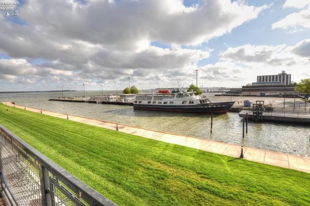 401 W Shoreline Dr Unit 223, Sandusky, OH 44870