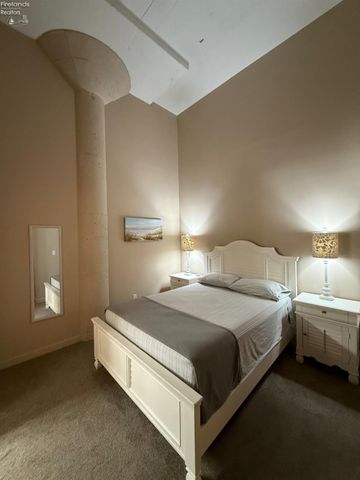 401 W Shoreline Dr Unit 223, Sandusky, OH 44870