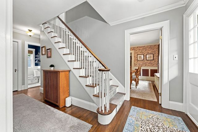 6 Geneva Rd, Melrose, MA 02176
