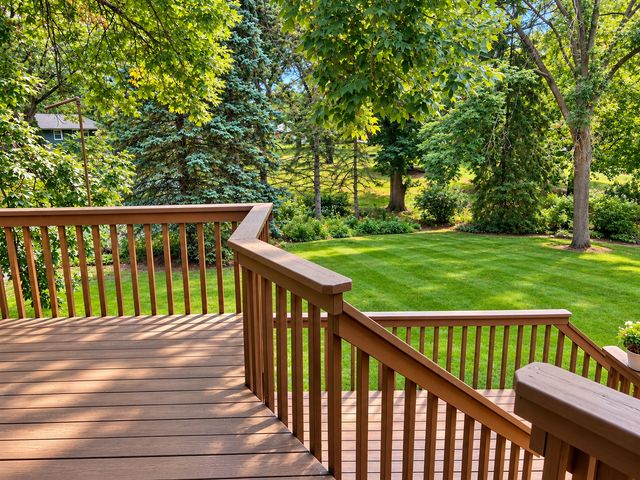 1424 Creek Park Lane, Fridley, MN 55432