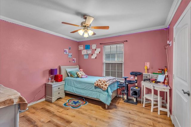 812 E Mcgee Street, Sherman, TX 75090