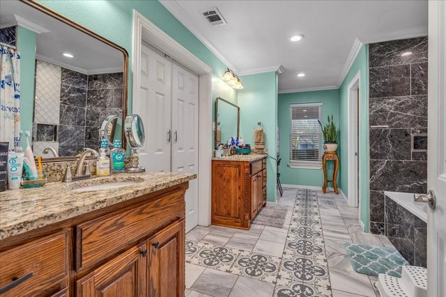 812 E Mcgee Street, Sherman, TX 75090