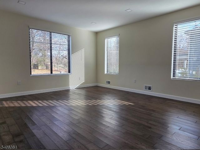 147 Carter Dr, Lawrence Twp., NJ 08540