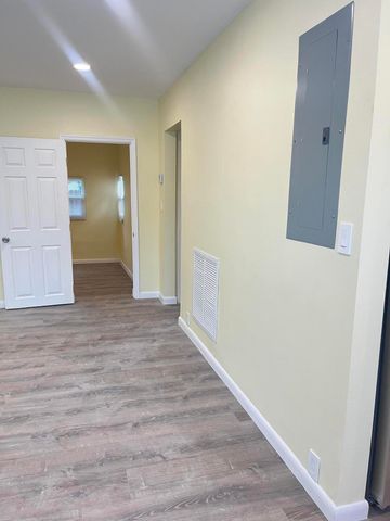 1172 Arizona Avenue, Fort Lauderdale, FL 33312