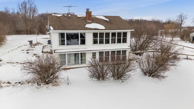 W8320 Springwood LANE, Delavan, WI 53115