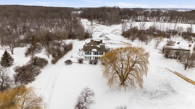 W8320 Springwood LANE, Delavan, WI 53115