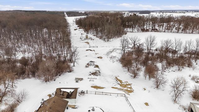 W8320 Springwood LANE, Delavan, WI 53115