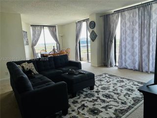 3300 NE 191st St 1101, Aventura, FL 33180